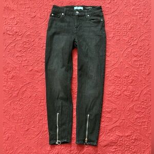 7 For All Mankind Women's Black Skinny Jeans with Zipper Accents